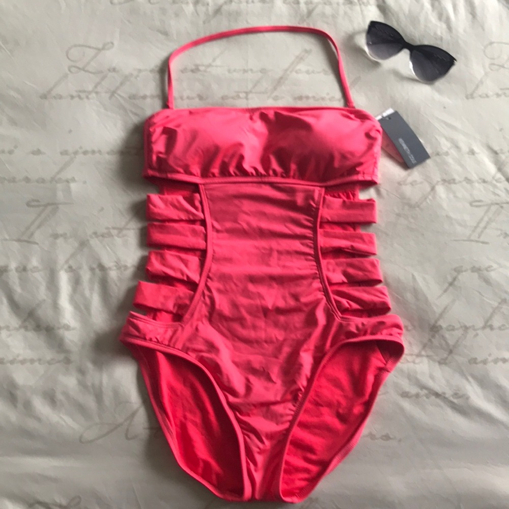 Kenneth Cole Reaction Swimsuit